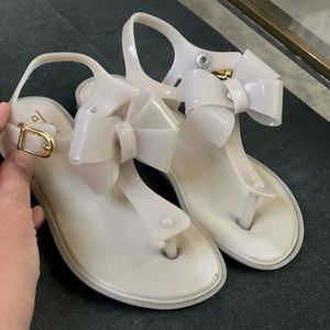 Mini Melissa girls bow sandals